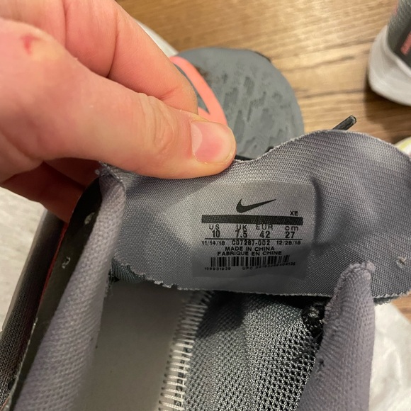 Nike Zoom Rival Coral and Gray, size 10, good condition - Picture 4 of 4